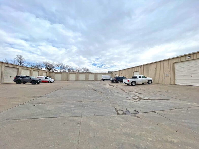 More Photos Of 1600 E Mulberry St, Fort Collins Showroom For Lease