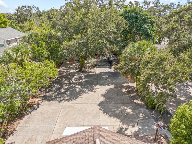 More Photos Of 805 Turner St, Clearwater Office For Sale