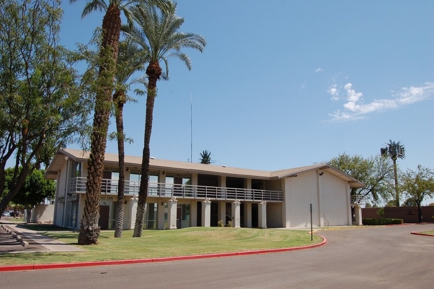 More Photos Of 201 E Southern Ave, Tempe Loft Creative Space For Lease