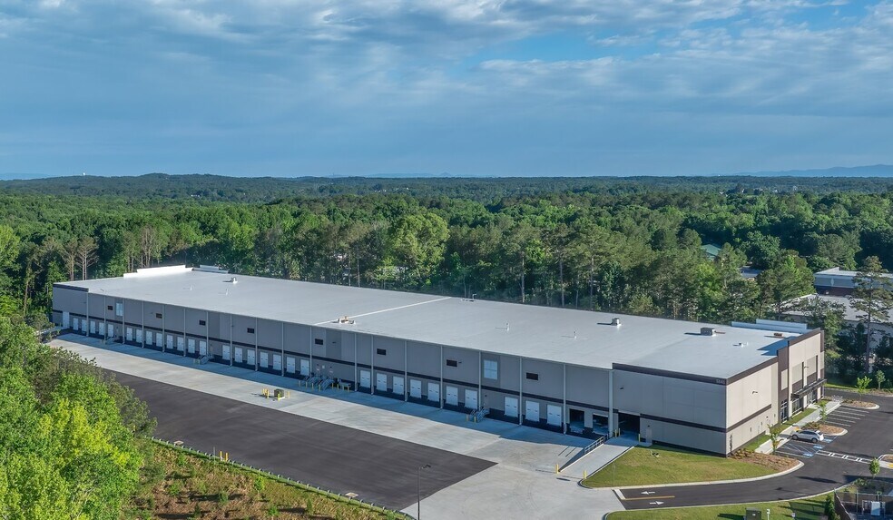 More Photos Of 5570 Atlanta Hwy, Alpharetta Unknown For Lease