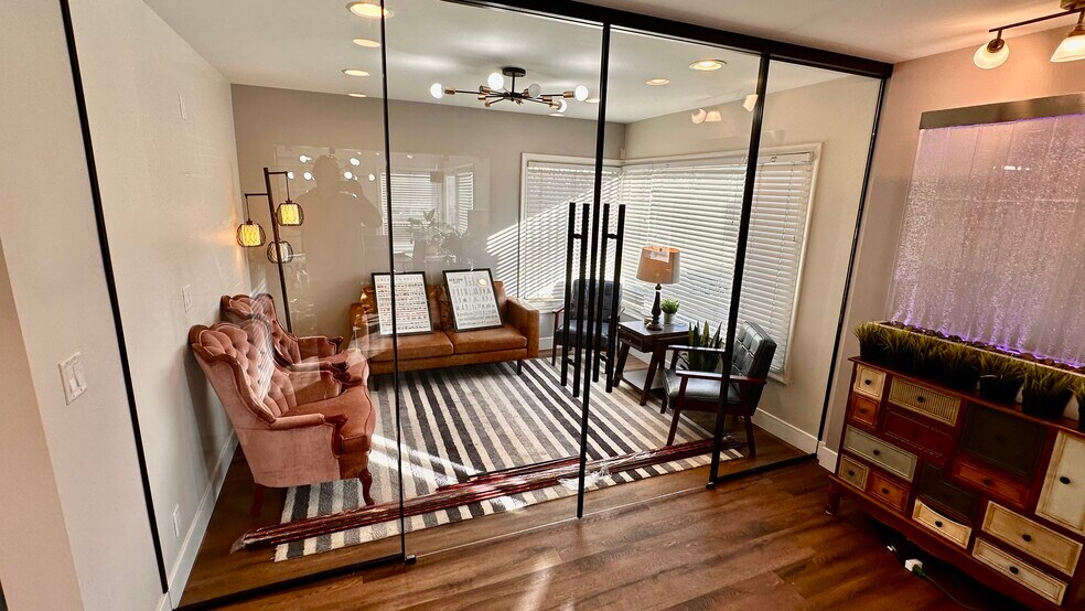 More Photos Of 152 W 500 S, Bountiful Office For Sale