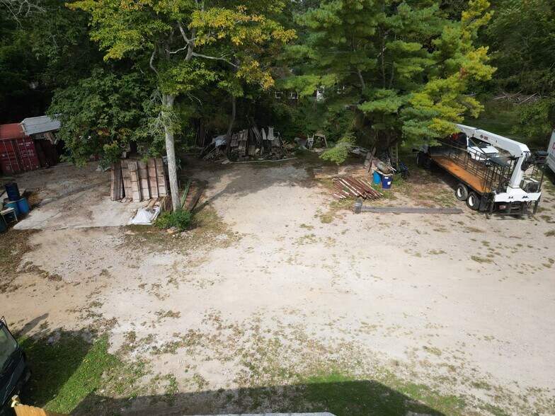 More Photos Of 2801 Montauk Hwy, Brookhaven Office For Lease