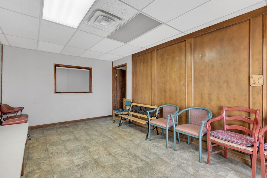 More Photos Of 2479 E 11th St, Odessa Medical For Sale