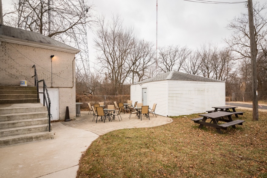 More Photos Of 4121 N Wilson Dr, Milwaukee Lodge Meeting Hall For Sale