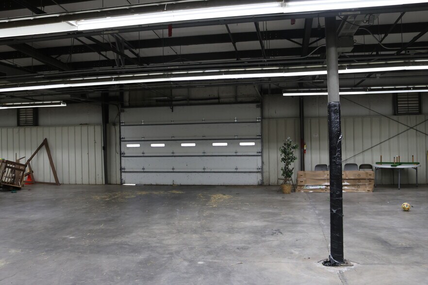 More Photos Of 225 Clover Ave, Comer Religious Facility For Sale