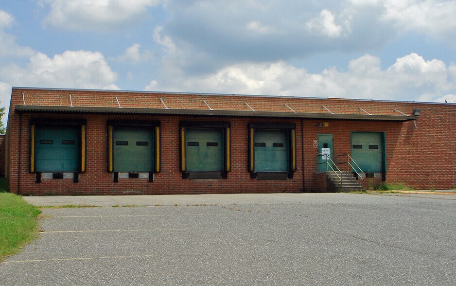 More Photos Of 107 Durham Rd, Stanley Warehouse For Sale