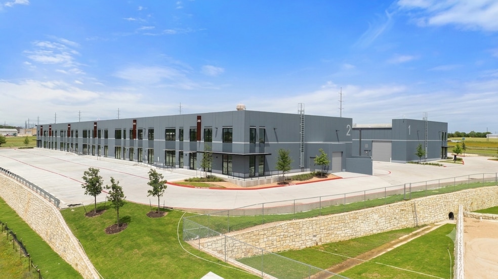 More Photos Of 1433 Chris Ln, Pflugerville Light Distribution For Lease