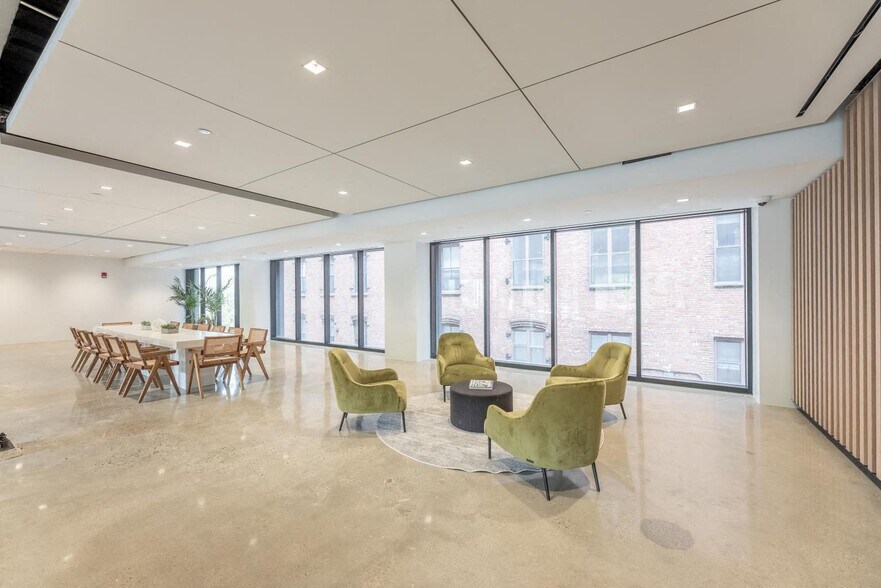More Photos Of 25 Columbia Hts, Brooklyn Office For Lease