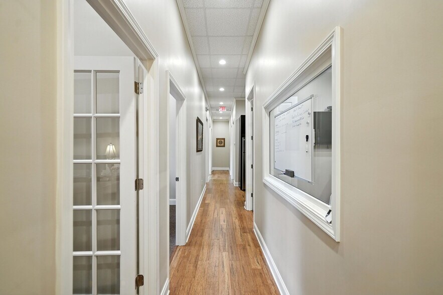 More Photos Of 4385 Kimball Bridge Rd, Alpharetta Medical For Lease