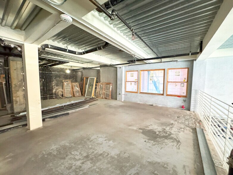 More Photos Of 693-699 Sutter St, San Francisco Office For Lease