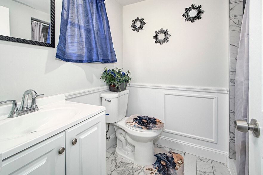 More Photos Of 3243 Ampere Ave, Bronx Lodge Meeting Hall For Sale