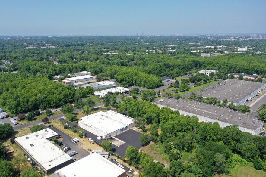 More Photos Of 1253 Glen Ave, Moorestown Warehouse For Lease