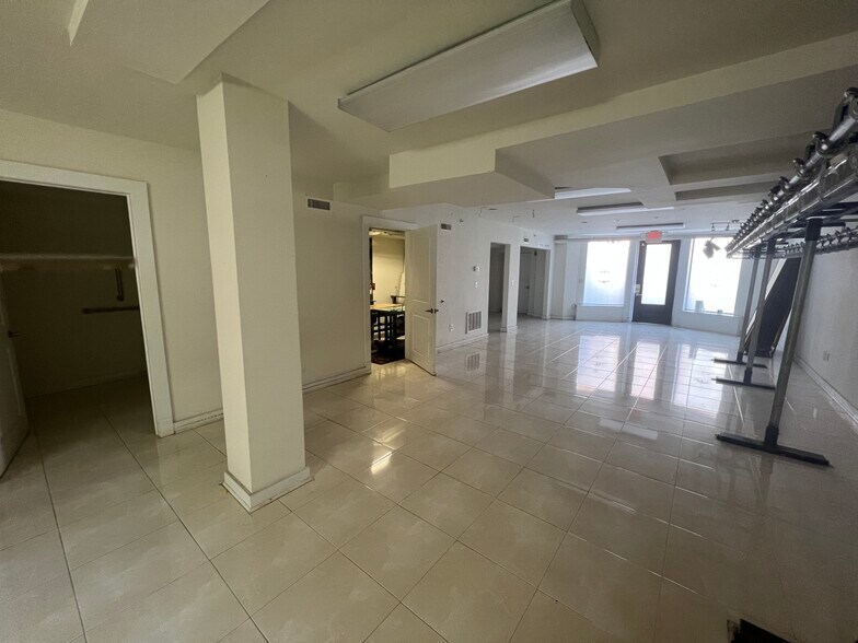 More Photos Of 299-307 Grand St, Jersey City Apartments For Lease
