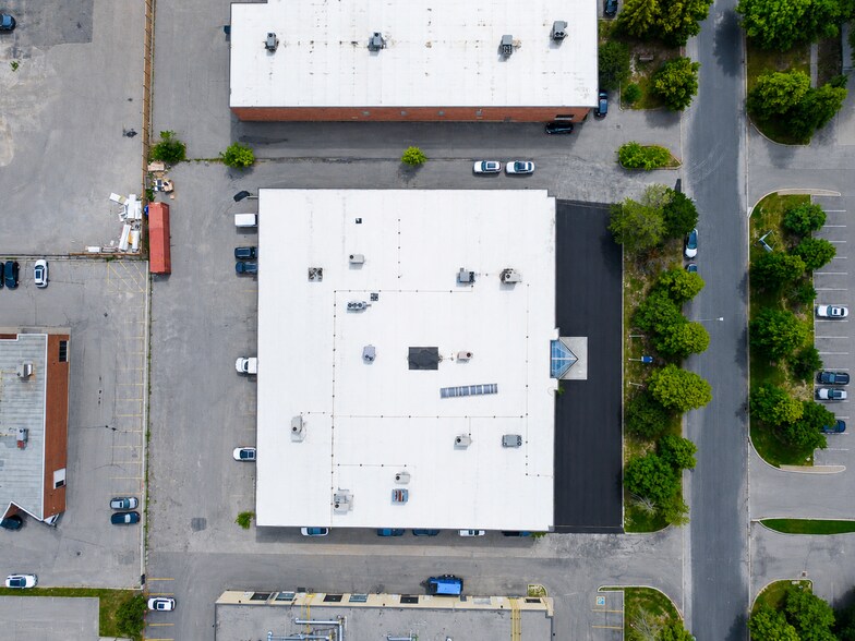 More Photos Of 165 Konrad Cres, Markham Light Distribution For Lease