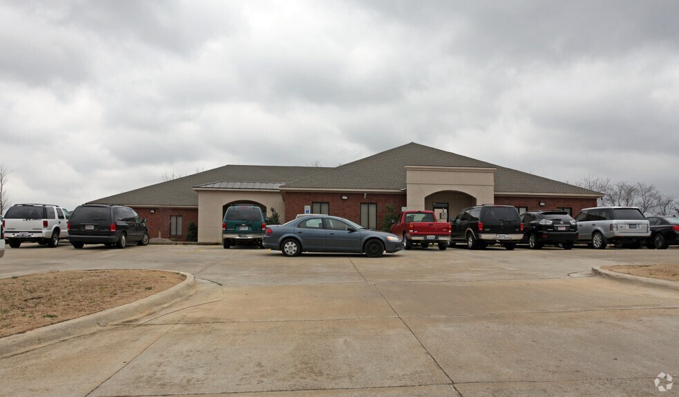 More Photos Of 128 Mitylene Park Ln, Montgomery Medical For Lease