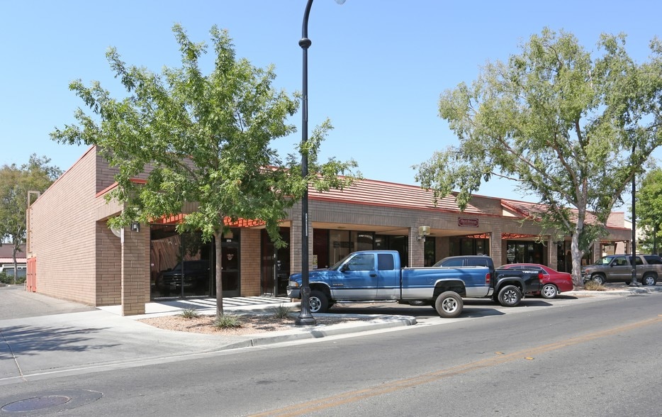 More Photos Of 255-295 N 5th St, Coalinga Storefront For Sale