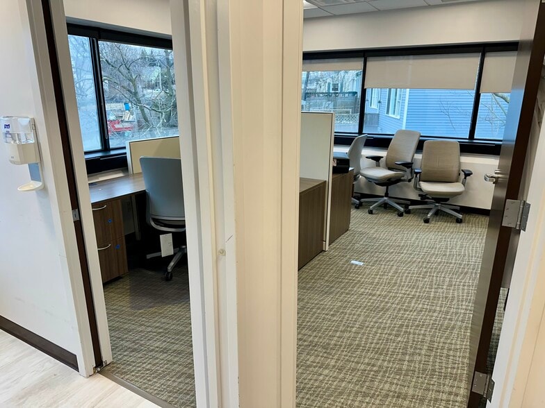 More Photos Of 148 East Ave, Norwalk Medical For Sale