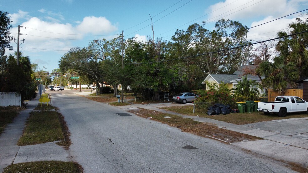 More Photos Of 1000 N Washington Blvd, Sarasota Office For Sale