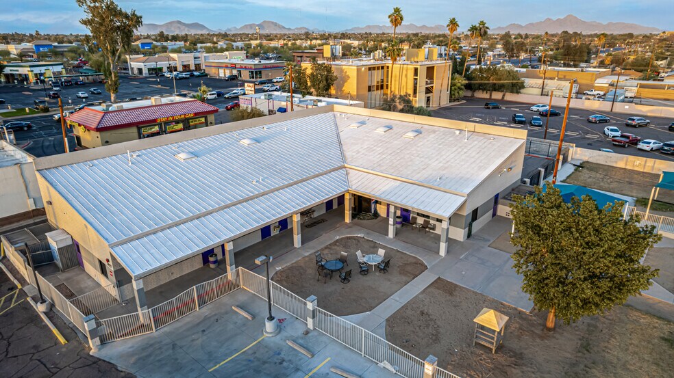 More Photos Of 5827 N 35th Ave, Phoenix Schools For Sale