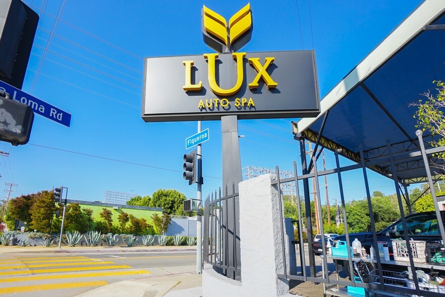 Primary Photo Of 7320 N Figueroa St, Los Angeles Carwash For Sale