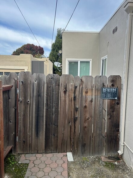 More Photos Of 612 Central Ave, Salinas Multifamily For Sale