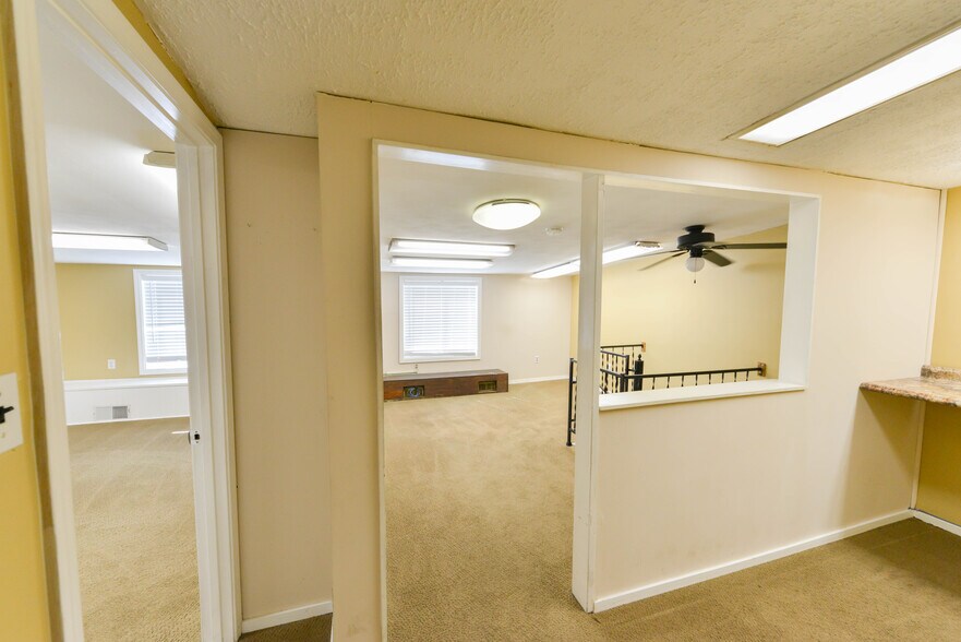 More Photos Of 6556 Jonas Pl, Berkeley Warehouse For Sale