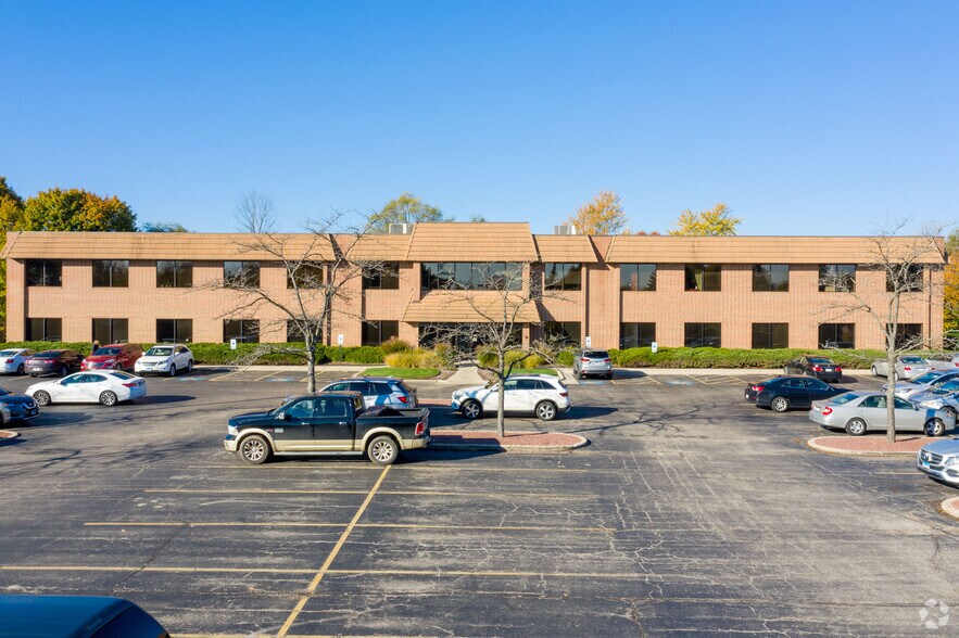 More Photos Of 355 W Dundee Rd, Buffalo Grove Medical For Lease