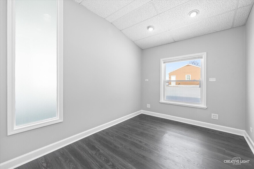 More Photos Of 9560 S State Route 31, Algonquin Medical For Sale