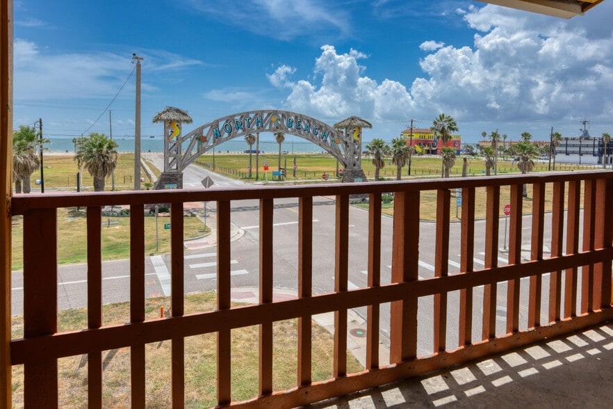 More Photos Of 3615 Timon Blvd, Corpus Christi Hotel For Sale