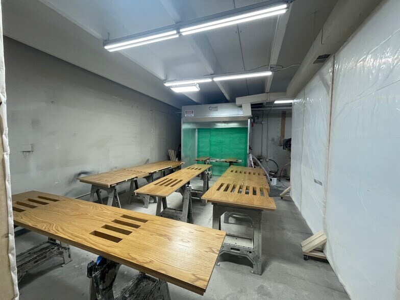 More Photos Of 5985 Lamar St, Arvada Warehouse For Lease