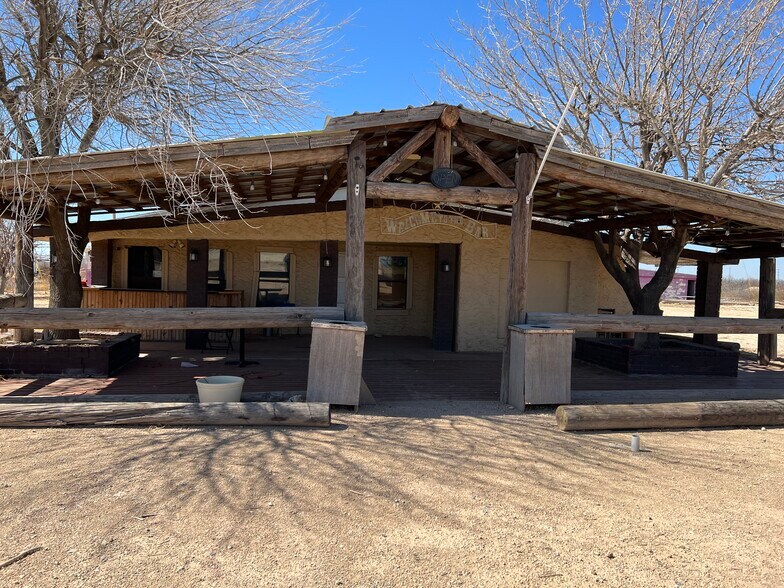 More Photos Of 1103 U.S. 385, Highway, Mccamey General Retail For Sale
