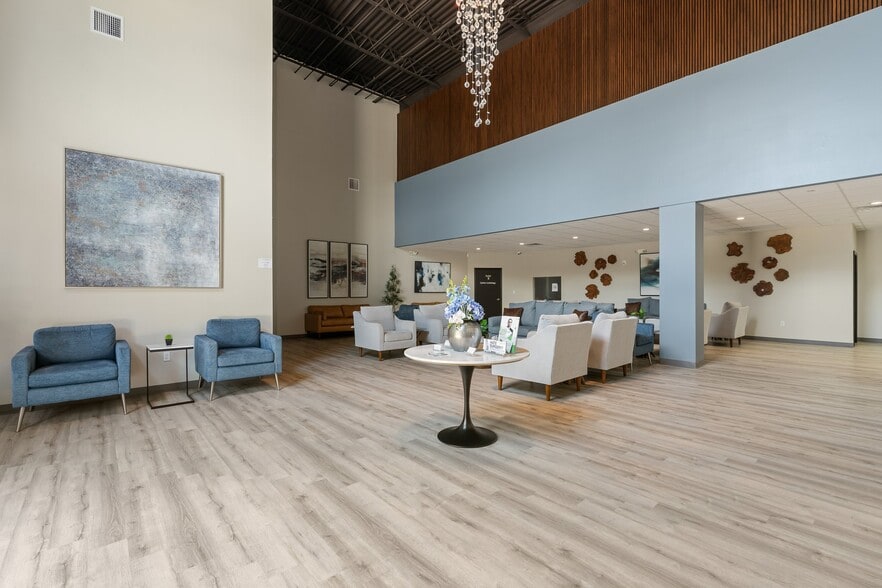 More Photos Of 255 Ed English Dr, Shenandoah Medical For Sale