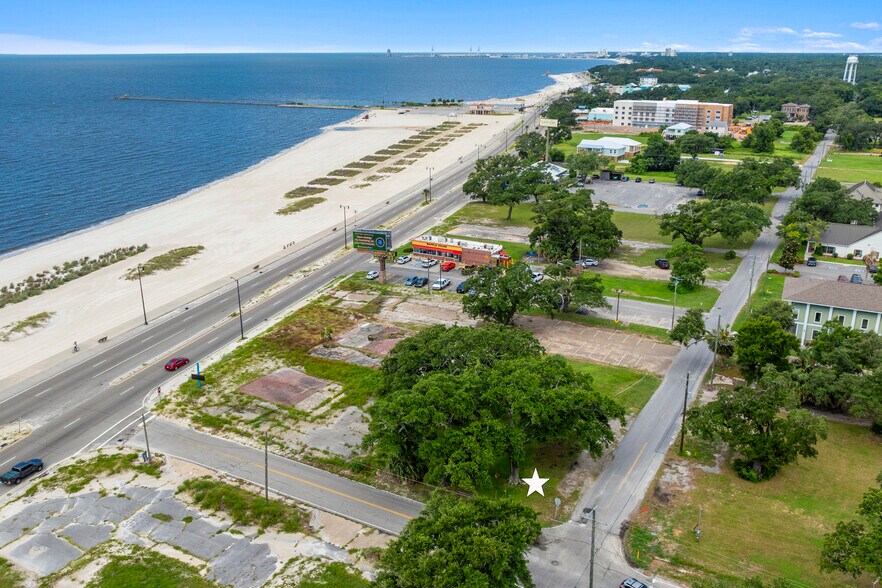 More Photos Of 640 16th st, Gulfport Land For Sale