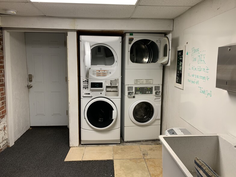 More Photos Of 3401-3403 Central St, Kansas City Apartments For Sale