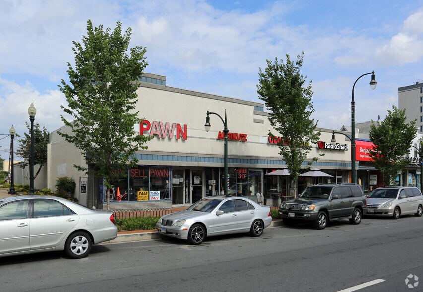 More Photos Of 8213-8217 Georgia Ave, Silver Spring General Retail For Sale