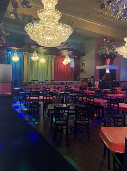 More Photos Of 2229 S Michigan Ave, Chicago General Retail For Lease