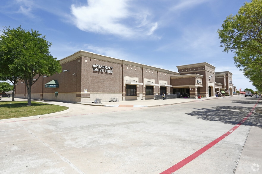 Primary Photo Of 3939 Frankford Rd, Dallas Supermarket For Lease
