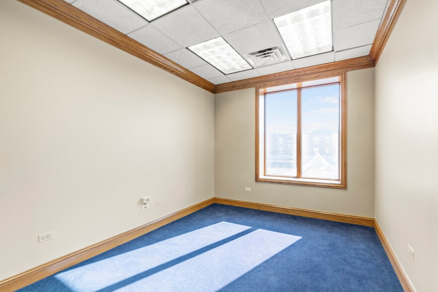 More Photos Of 310 Main St, Lemont Bank For Lease