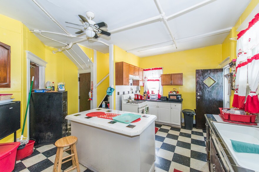 32 Warrington Pl, East Orange, NJ 07017 Apartments For Sale