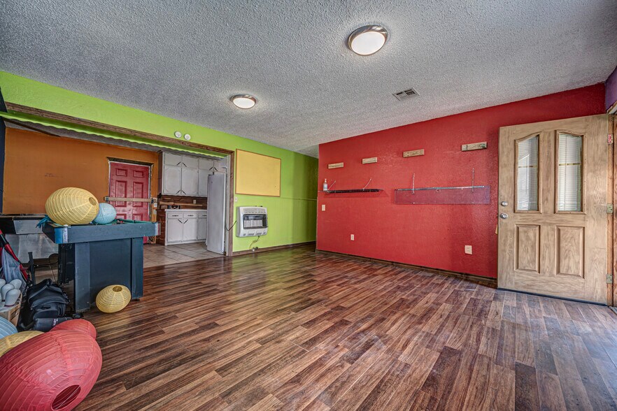 More Photos Of 1028 N 11th St, Chickasha Religious Facility For Sale