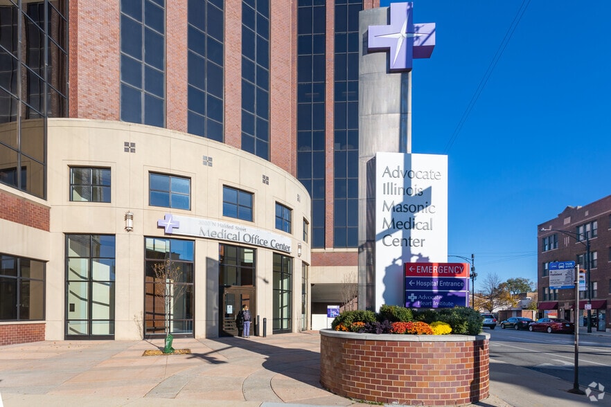 More Photos Of 3000 N Halsted St, Chicago Medical For Lease