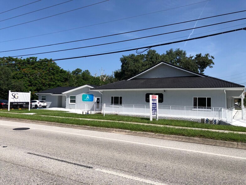 More Photos Of 2385 Tampa Rd, Palm Harbor Coworking Space