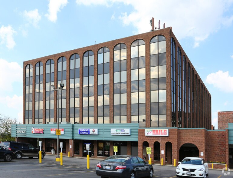 More Photos Of 2604 Dempster St, Park Ridge Medical For Lease