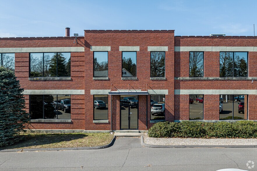 More Photos Of 50 Emmett St, Bristol Manufacturing For Lease