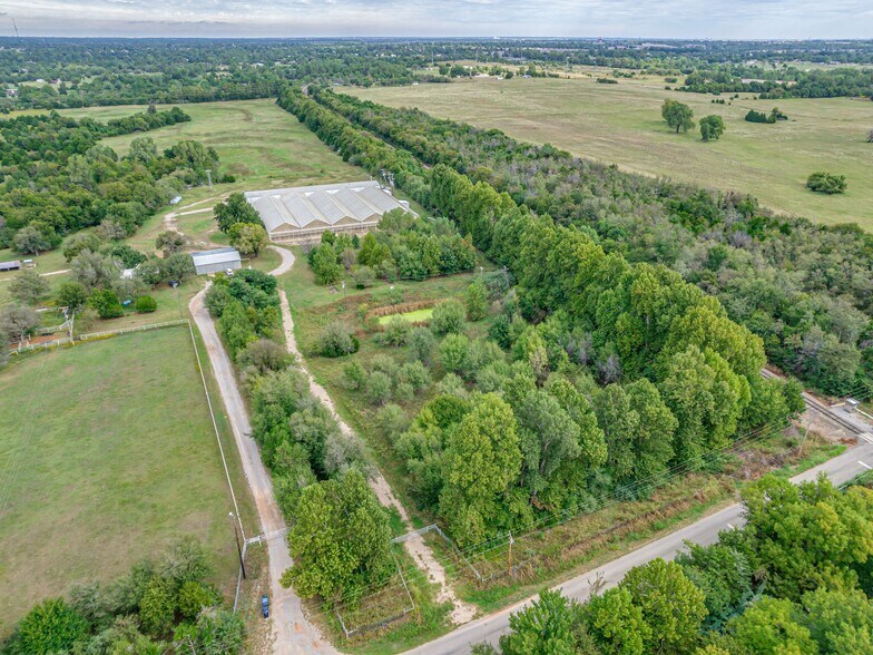 More Photos Of 12647 SW 104th St, Mustang Land For Sale