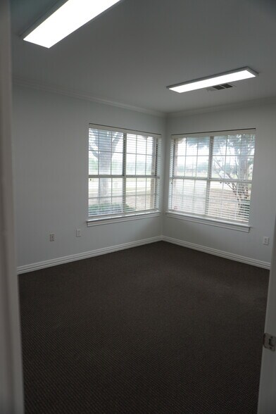 More Photos Of 5850 Town & Country Blvd, Frisco Medical For Lease