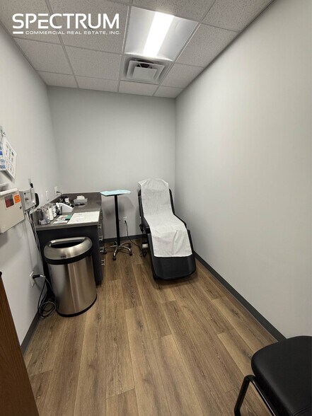 More Photos Of 5624 Philadelphia St, Chino Medical For Lease