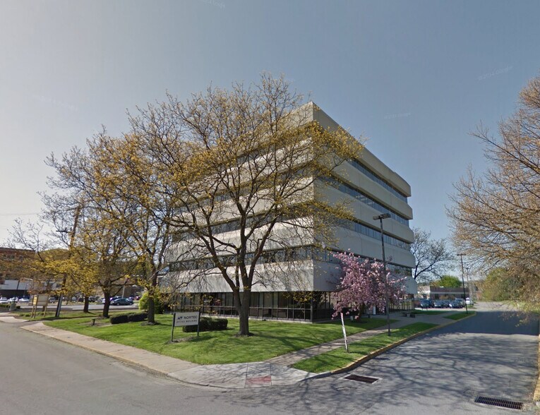 More Photos Of 102 Broadway St, Carnegie Office For Lease
