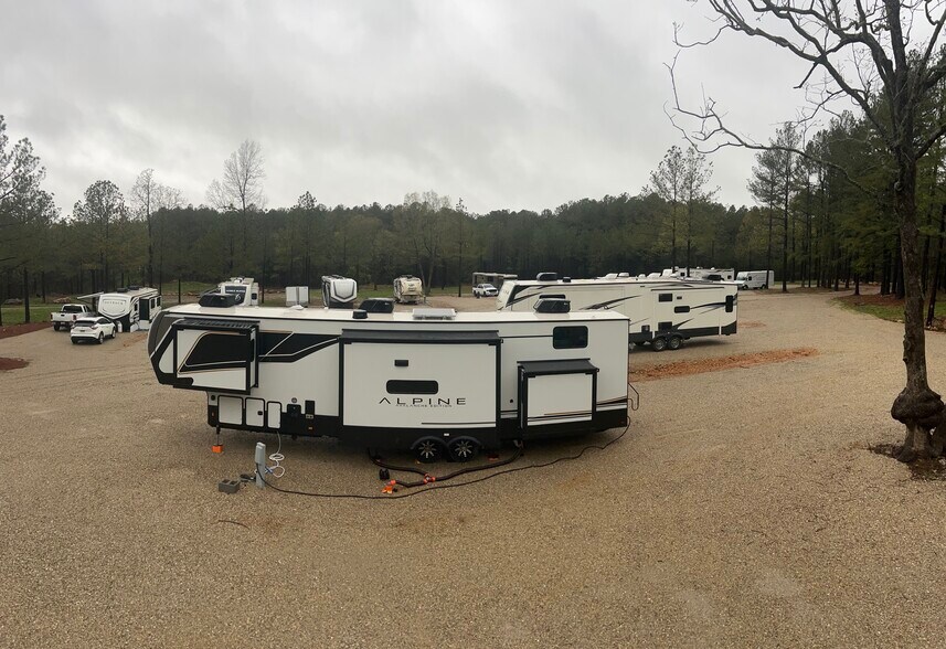 More Photos Of 10 Elks Drive and Hospital Drive Dr, Cherokee Village Trailer Camper Park For Sale