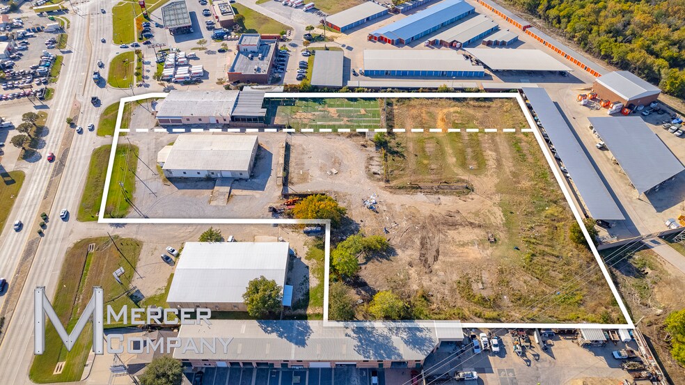 More Photos Of 825-831 E State Highway 121, Lewisville Warehouse For Sale